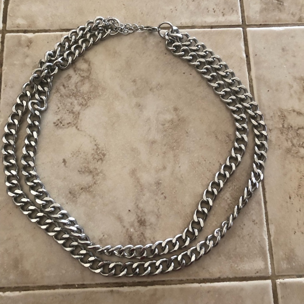Chunky Silver Chain Necklace- $40 or $35 w/offer 143A